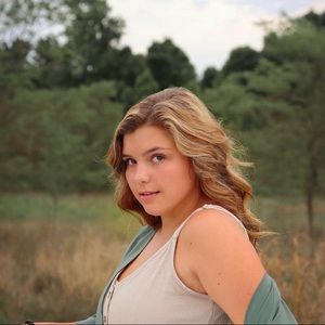 Meet your Posher, Allison